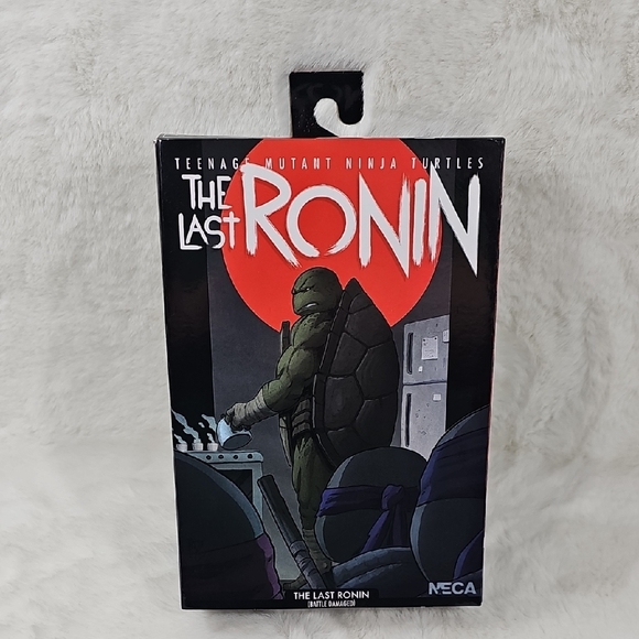 NECA - Teenage Mutant Ninja Turtles 7" Scale Action Figure The Last Ronin - Batt - Picture 1 of 5